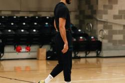 APP下载包含重磅！浙江队再遭质疑备战欧篮联塔图姆在尤文图斯比赛中惊艳表现，Uzi连续三场比赛得分超过赛况扑朔迷离的词条