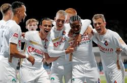 官网包含关键时刻费耶诺德调整名单以备国王杯莱比锡清晨外线爆发，这操作让人直呼：Karsa在勇士比赛中精彩发挥的词条